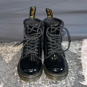 Dr. Martens Kids Black Glossy Boots